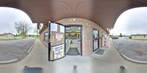 Liquor Store «Village Liquors», reviews and photos, 84 S Main St, Sugar Grove, IL 60554, USA