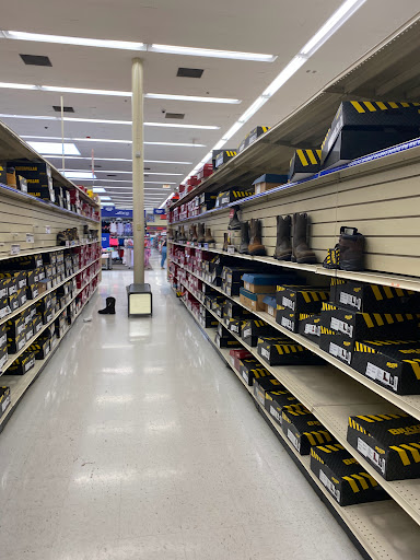 Sporting Goods Store «Academy Sports + Outdoors», reviews and photos, 2350 Gallatin Pike N, Madison, TN 37115, USA