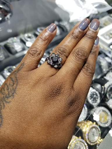 Jewelry Store «Shyne Jewelers», reviews and photos, 339 South St, Philadelphia, PA 19147, USA