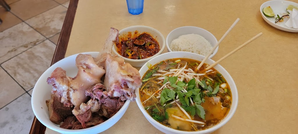 Pho 95304