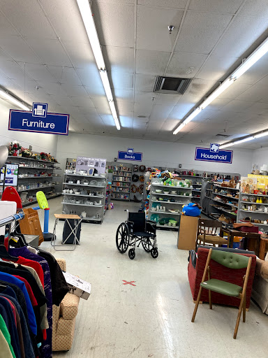 Thrift Store «Goodwill Industries of Greater Cleveland & East Central Ohio», reviews and photos, 12650A Rockside Rd, Cleveland, OH 44125, USA