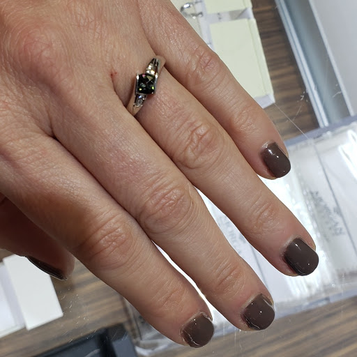 Jewelry Store «Morgan Jewelers», reviews and photos, 1201 N Hill Field Rd #1086, Layton, UT 84041, USA