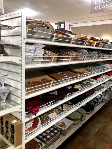 Department Store «Marshalls & HomeGoods», reviews and photos, 5915 20th St, Vero Beach, FL 32966, USA