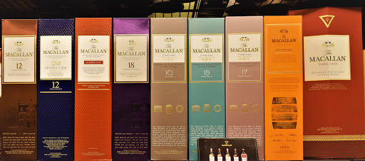 Liquor Store «Grove Liquors», reviews and photos, 2969 McDonald St, Coconut Grove, FL 33133, USA