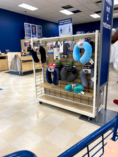 Department Store «Marshalls», reviews and photos, 2310 Monument Blvd, Pleasant Hill, CA 94523, USA