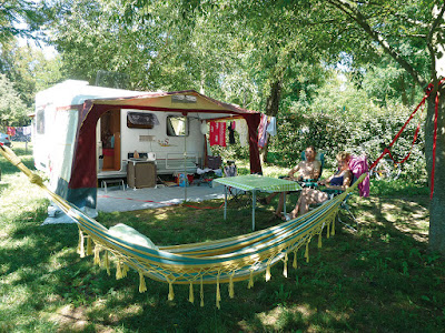 Camping Le Pousadou à Berrias-et-Casteljau