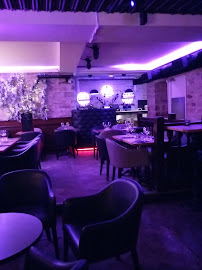 Atmosphère du Restaurant français La Petite Ardoise à Fontainebleau - n°3