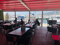 Atmosphère du Bistro Verde - Café Restaurant & Traiteur Golfe Juan à Vallauris - n°6