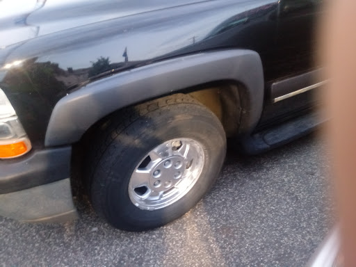 Used Car Dealer «Automart - Used Cars», reviews and photos, 4201 E Lake St, Minneapolis, MN 55406, USA