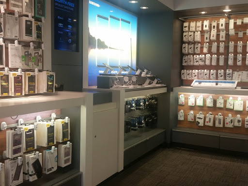 AT&T, 28835 Gratiot Ave, Roseville, MI 48066, USA, 