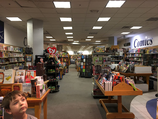 Book Store «Curmudgeon Book Store», reviews and photos, 7900 Ritchie Hwy C-119, Glen Burnie, MD 21061, USA