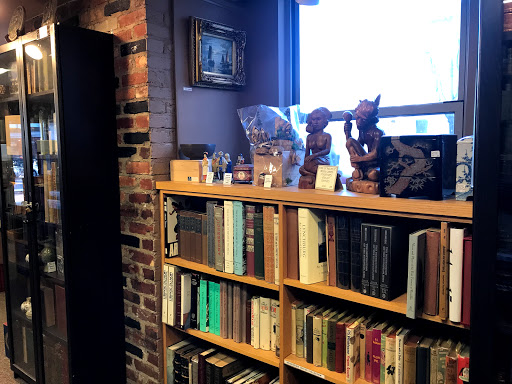 Used Book Store «Second Story Books», reviews and photos, 2000 P St NW, Washington, DC 20036, USA