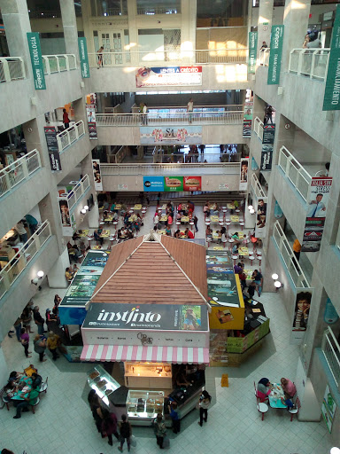 C.C. Lago Mall