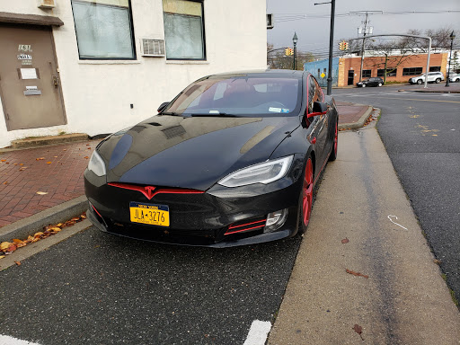 Auto Body Shop «No Limit Auto Body II», reviews and photos, 110 Henry St, Freeport, NY 11520, USA