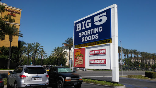 Sporting Goods Store «Big 5 Sporting Goods - Anaheim (Harbor)», reviews and photos, 2320 Harbor Blvd, Anaheim, CA 92802, USA