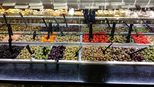 Grocery Store «Whole Foods Market», reviews and photos, 1210 NW Couch St, Portland, OR 97209, USA