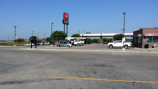 Gas Station «QuikTrip», reviews and photos, 5400 S Interstate 35 East Service Rd, Waxahachie, TX 75165, USA