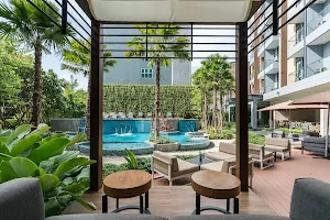 Hotel Amber Pattaya image