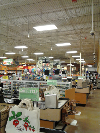 Grocery Store «Kroger», reviews and photos, 400 S Maple Rd, Ann Arbor, MI 48103, USA