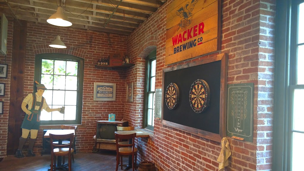 Wacker's Roadhouse 17584
