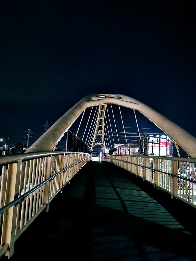 小仙波跨道橋