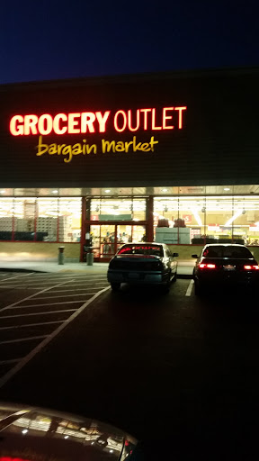 Grocery Store «Grocery Outlet Bargain Market», reviews and photos, 845 Harbor Blvd, West Sacramento, CA 95691, USA