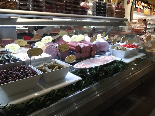Italian pastry shops in Dallas