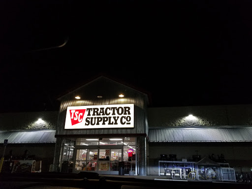 Home Improvement Store «Tractor Supply Co.», reviews and photos, 1985 2550 S St, West Haven, UT 84401, USA