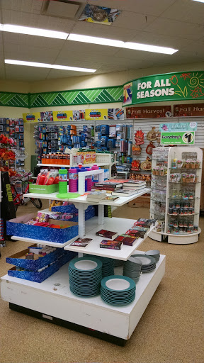 Dollar Store «Dollar Tree», reviews and photos, 1310 Main St, Willimantic, CT 06226, USA