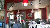 Atmosphère du Restaurant Le relais du carrefour Bistro n17 à La Chapelle-en-Serval - n°6