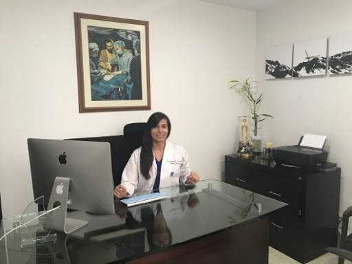 Dra. Margarita Rosa Zapata Sanchez, Urólogo
