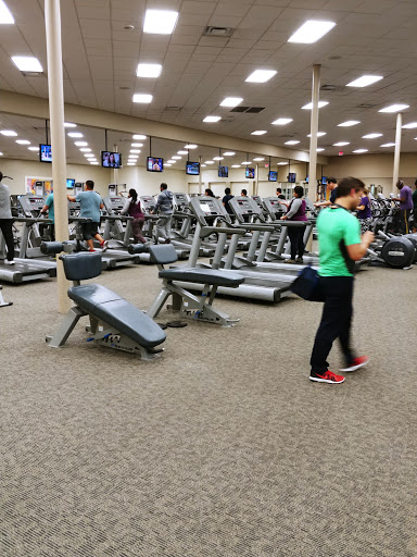 Gym «LA Fitness», reviews and photos, 1159 US-46, Parsippany, NJ 07054, USA