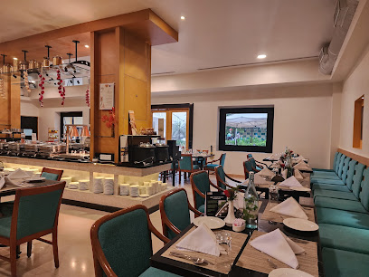 Orchid Restaurant - Fortune Pandiyan Hotel, SH 72, Outpost, Ramnad Reserve Line, Race Course Colony, Madurai, Tamil Nadu 625002, India