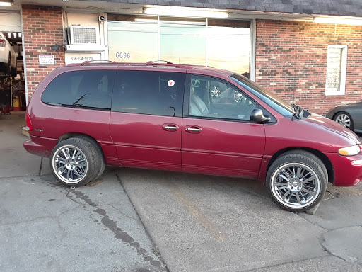 Brake Shop «Zeman Tire Town, Inc.», reviews and photos, 6696 Veterans Dr, Cedar Hill, MO 63016, USA