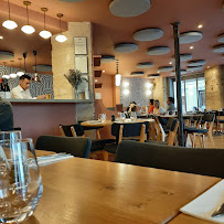 Atmosphère du Restaurant ZINCOU - Vins & Tapas à Paris - n°6