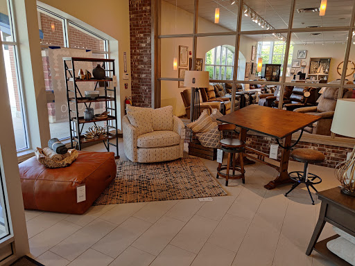 Furniture Store «La-Z-Boy Furniture Galleries», reviews and photos, 7311 Atlas Walk Way, Gainesville, VA 20155, USA