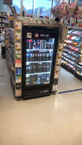 Grocery Store «Stop & Shop», reviews and photos, 177 Forest Ave, Glen Cove, NY 11542, USA