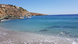 Skylos beach'in fotoğrafı biraz temiz temizlik seviyesi ile