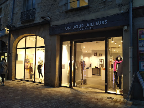 Magasin de vêtements pour femmes Un Jour Ailleurs Alençon Alençon