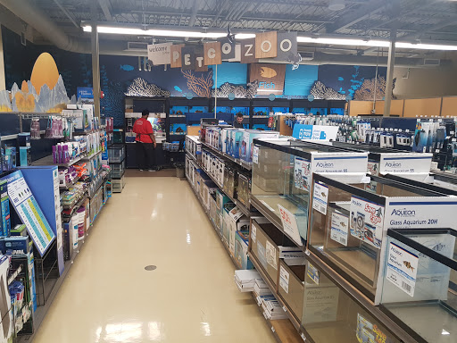 Pet Supply Store «Petco Animal Supplies», reviews and photos, 1470 E Hallandale Beach Blvd, Hallandale Beach, FL 33009, USA