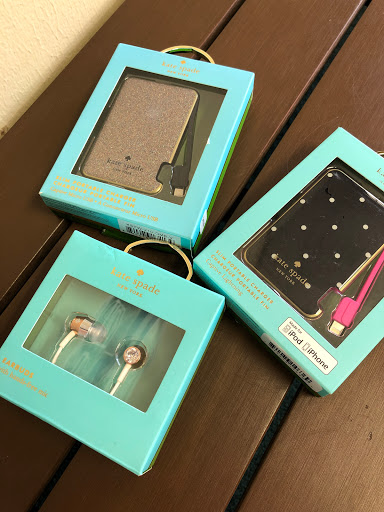 Cell Phone Store «R&R Wireless», reviews and photos, 12533 Jones Rd, Houston, TX 77070, USA