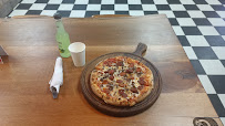 Plats et boissons du Pizzas à emporter Place Pizza - Laon - n°9