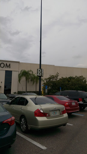 Computer Store «Microsoft Store - International Plaza», reviews and photos, 2223 N Westshore Blvd, Tampa, FL 33607, USA