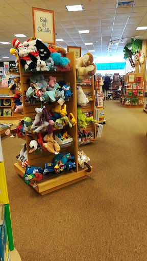 Book Store «Barnes & Noble», reviews and photos, 5380 US-14, Crystal Lake, IL 60014, USA