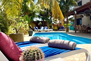 Oasis Guesthouse Bonaire image