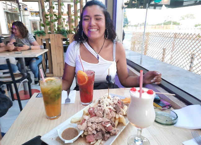 Teléfono de Moomba Bar