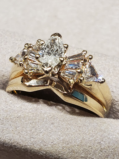 Jewelry Store «Zales - The Diamond Store», reviews and photos, 5050 Factory Shops Blvd, Castle Rock, CO 80108, USA