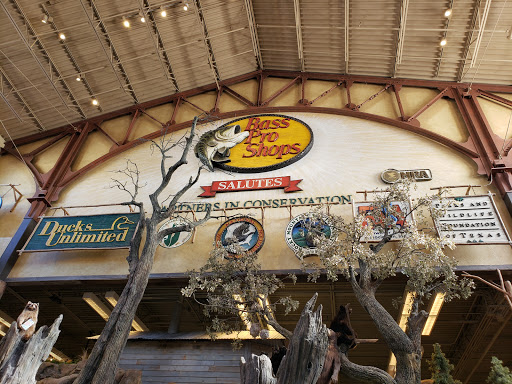 Sporting Goods Store «Bass Pro Shops», reviews and photos, 5000 Katy Mills Cir #415, Katy, TX 77494, USA