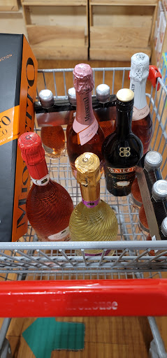 Wine Store «Westchester Wine Warehouse», reviews and photos, 53 Tarrytown Rd, White Plains, NY 10607, USA