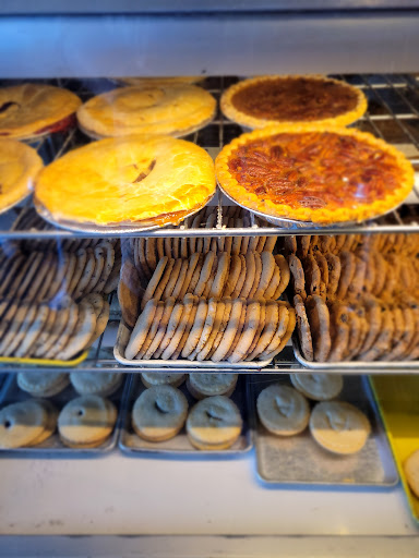 Bakery «Quality Bake Shop», reviews and photos, 91 Pearl St, Essex Junction, VT 05452, USA